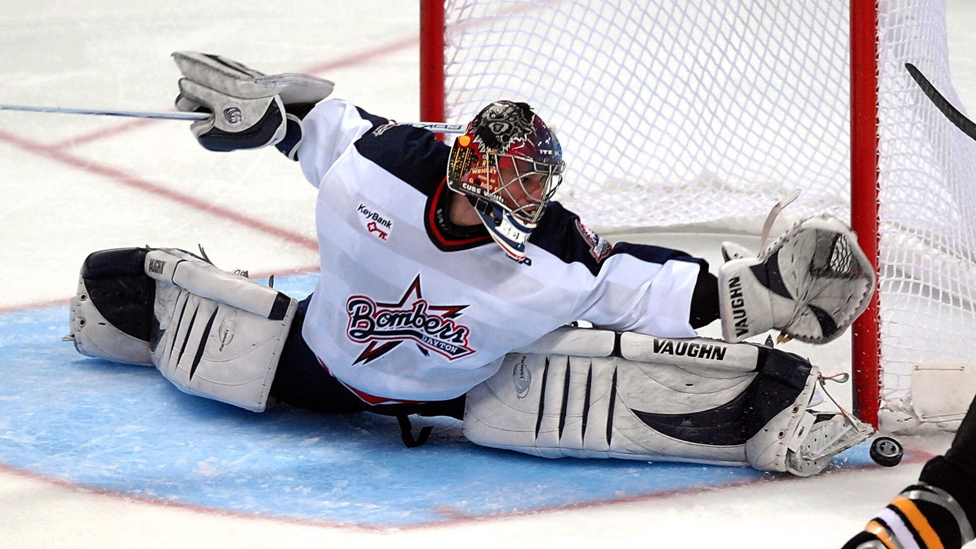 防线磐石与南十字星闪耀,阿坎吉的稳定与新西兰的压制美学