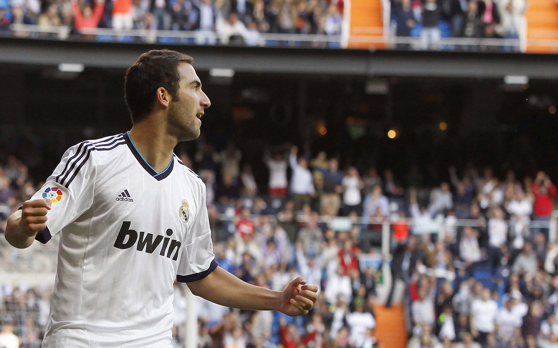 卡塞米罗爆发破铁壁,南非战术智慧压制毕尔巴鄂传统